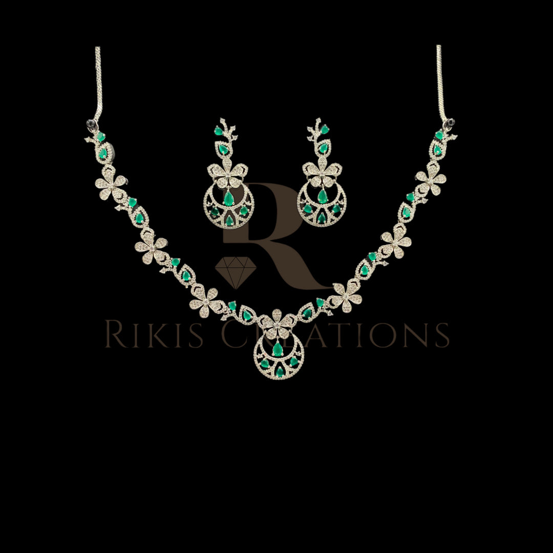 NECKLACE & EARRINGS  (NS-103)