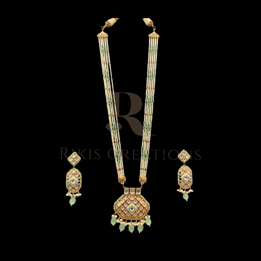 NECKLACE & EARRINGS  (NS-126)