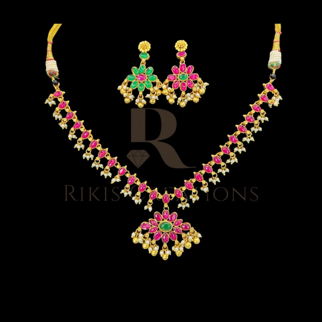 NECKLACE & EARRINGS  (NS-190)