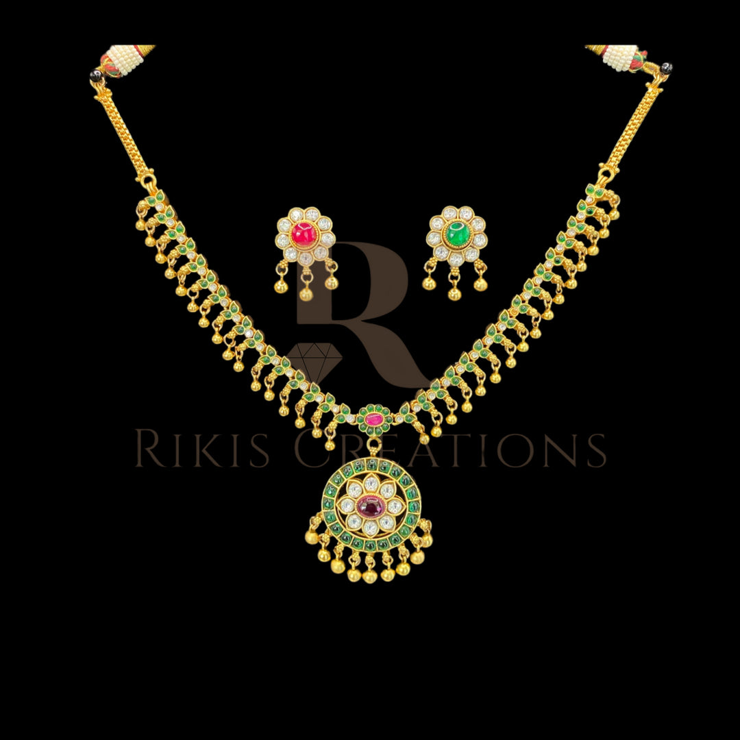 NECKLACE & EARRINGS (NS-198)