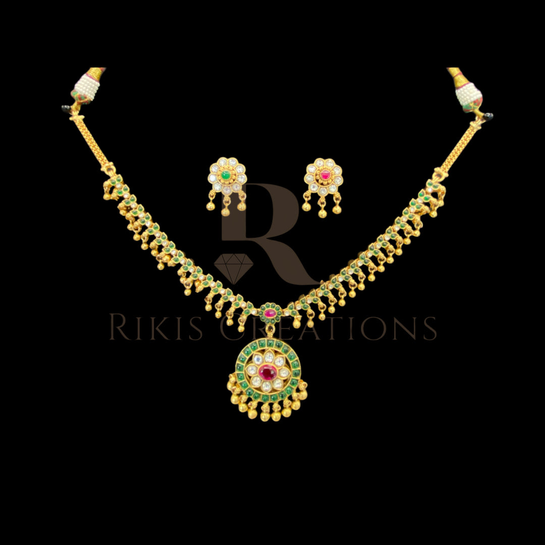 NECKLACE & EARRINGS  (NS-199)