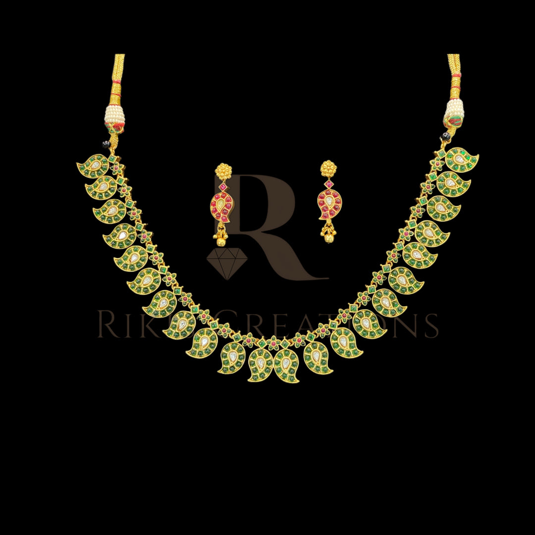 NECKLACE & EARRINGS  (NS-201)