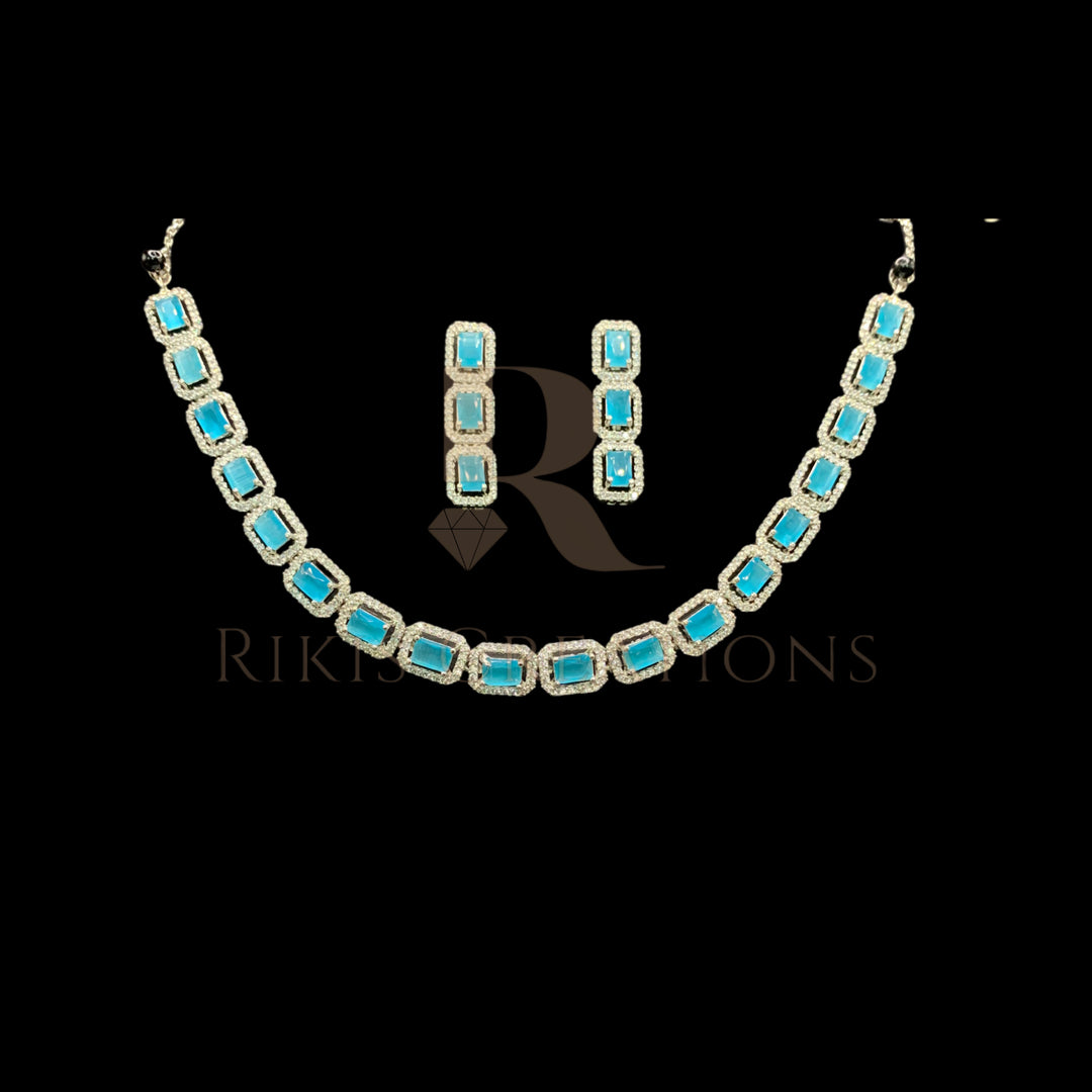 NECKLACE & EARRINGS  (NS-32)