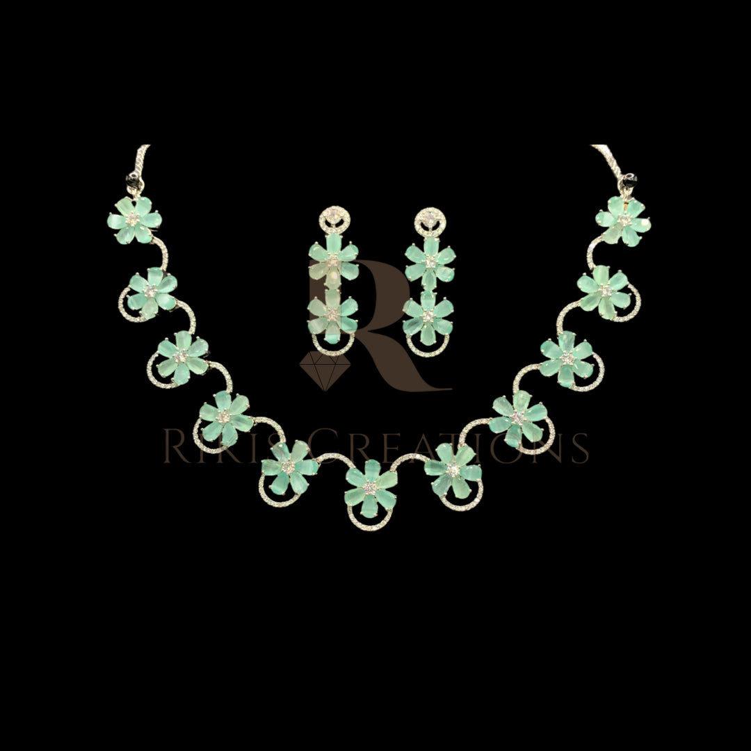 NECKLACE & EARRINGS  (NS-44)