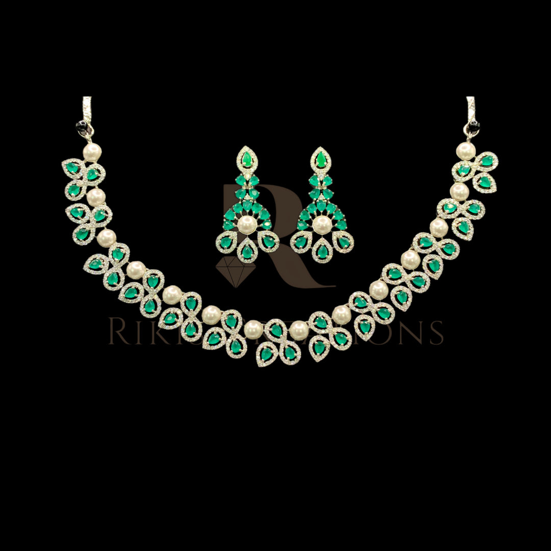 NECKLACE & EARRINGS  (NS-91)